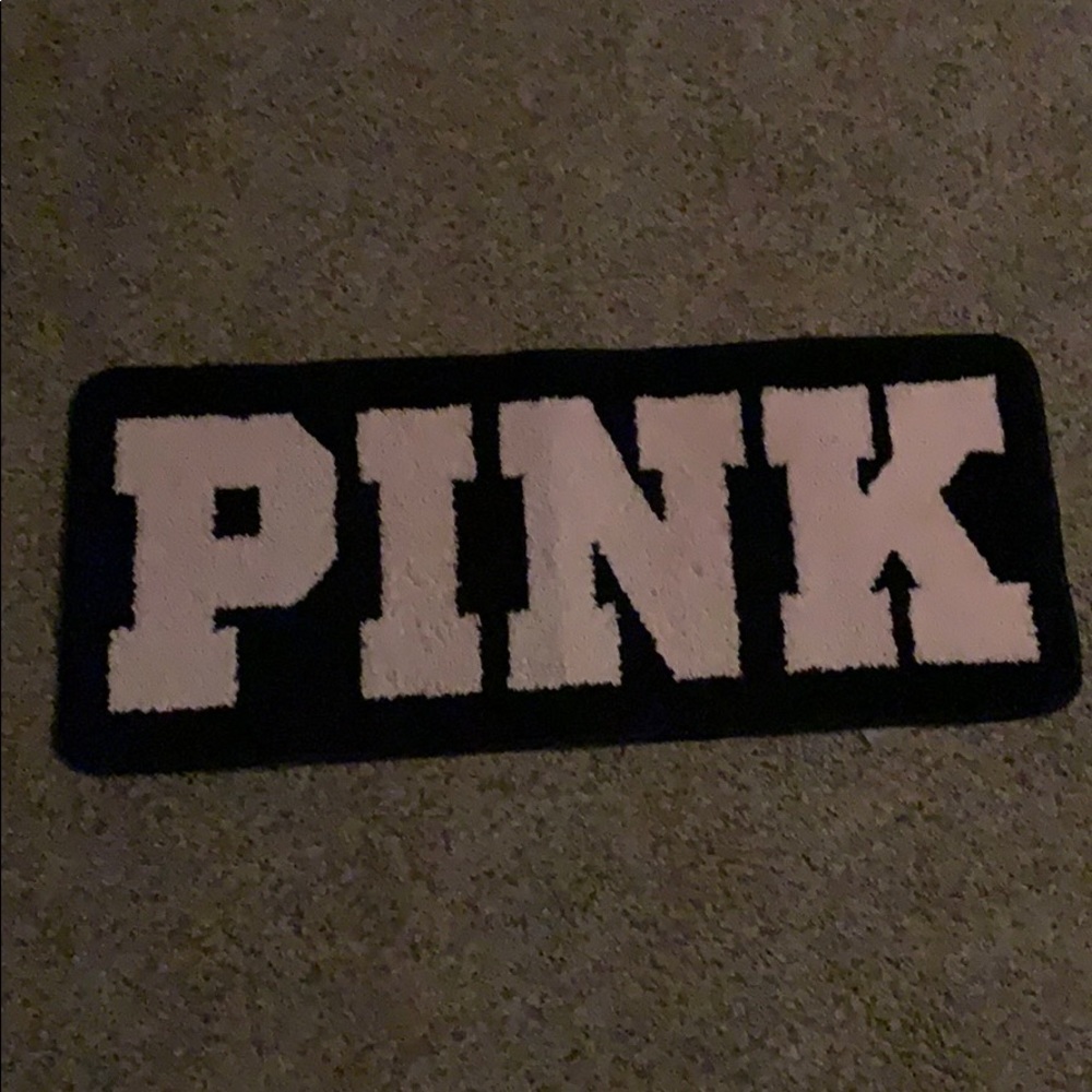 RARE VS PINK Shower Matt